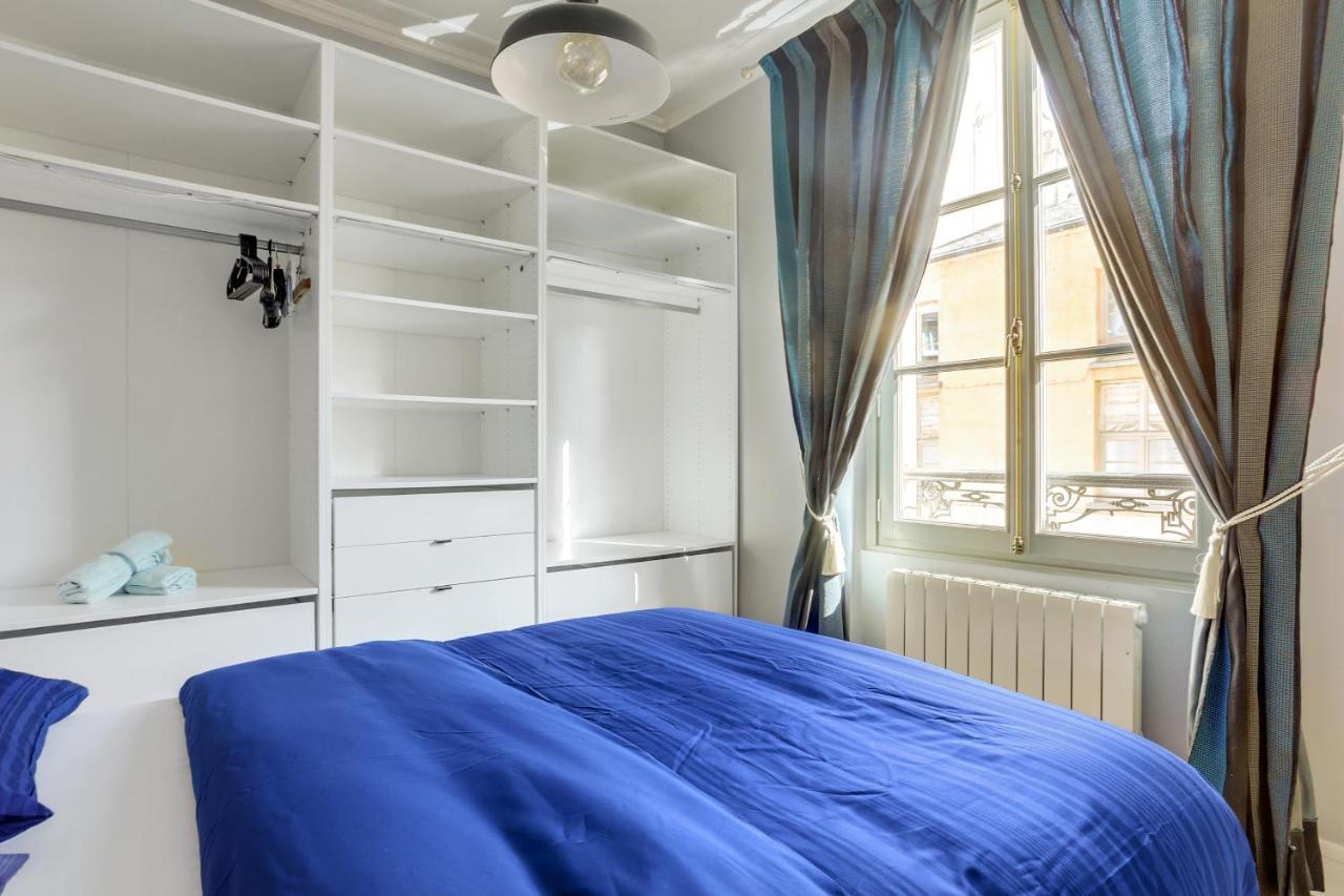 Apartamento Aux Loges De L'Orangerie Versalles Exterior foto
